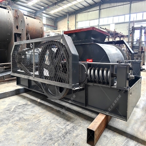 400X400小型狼牙破碎機發往廣西百色 400X400小型狼牙破碎機發往廣西百色